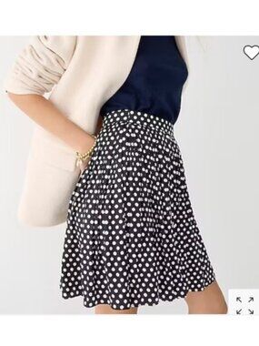 J. Crew Featherweight Satin Mini Skirt Size 10 Navy Polka Dot Pleated Preppy NWT